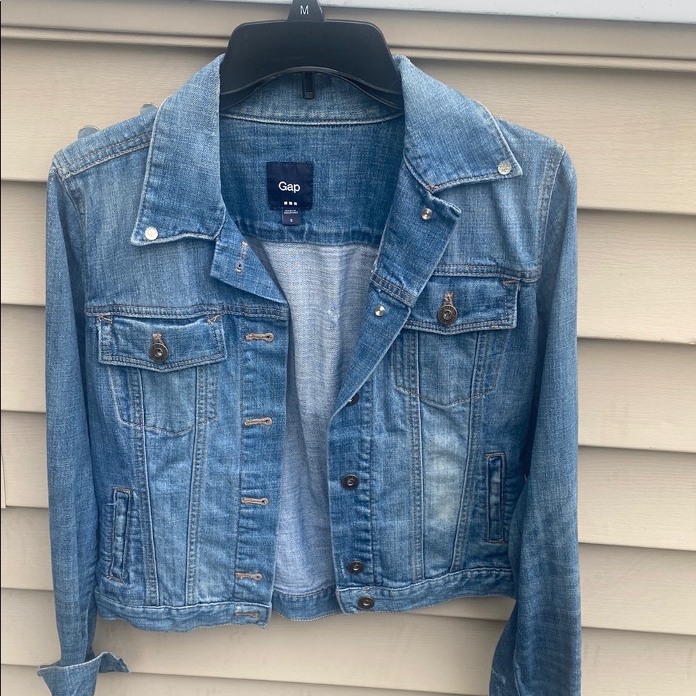 GAP Blue Jean Jacket Classic Trucker Style